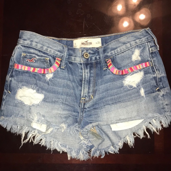 Hollister Pants - 🌈3/$25 Hollister Jean Shorts Size 26